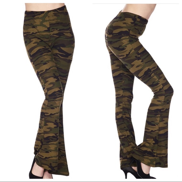 ✨LAST ONE✨Camouflage bell flare pants - Picture 4 of 7